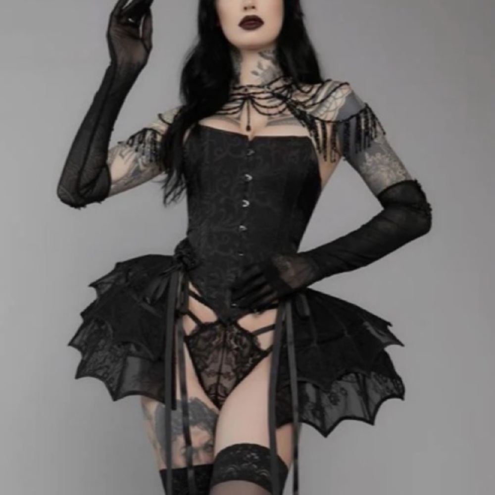 Dollskill unholy Scent of you (ISO)